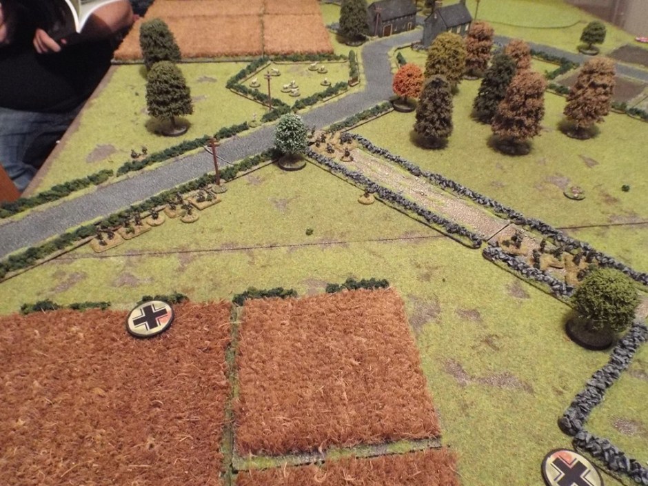 The Germans continue to deploy and move towards the left flank
